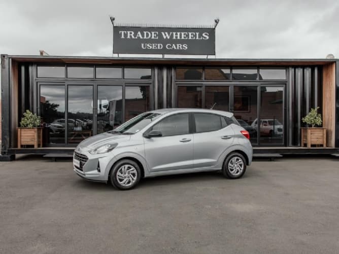 Hyundai i10 Grand 1.0 Motion - Image 1